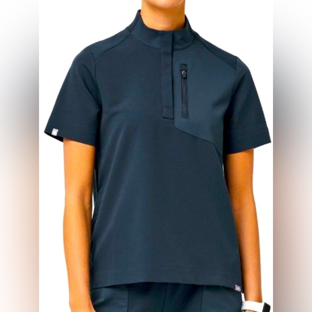 Figs Dark Harbor Jundah top